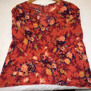 American Eagle Outfitters   Floral Flowy Sinched Blouse